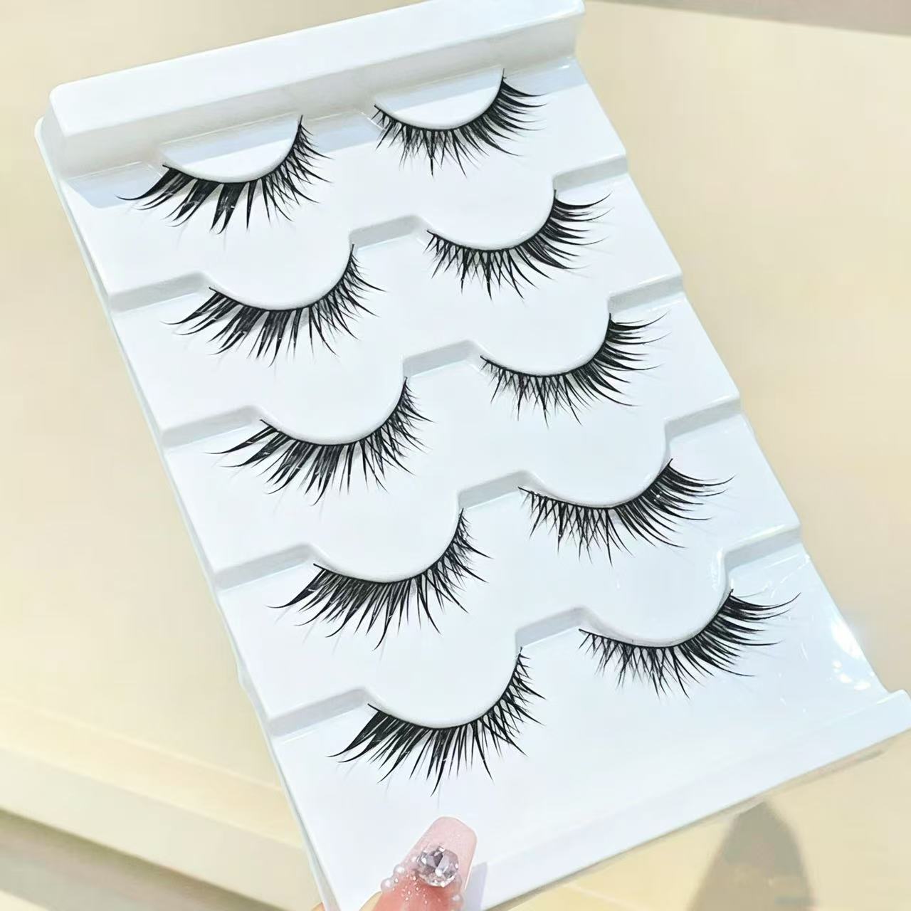 Doudoutian Cute Fox Style Wing – Eyelash Extension Douyin Bewertung und Preis
